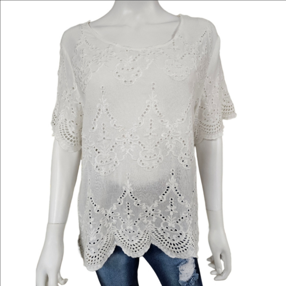 Mur Mur Short Sleeve Eyelet Lace Scalloped Hem Top Size L